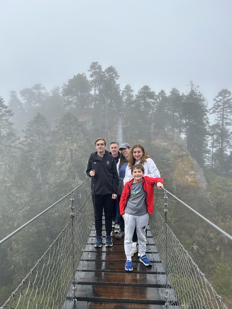 mas-montana-hiking-sierra-norte-004