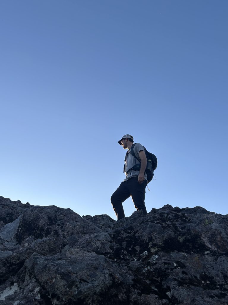 mas-montana-hiking-sierra-norte-006