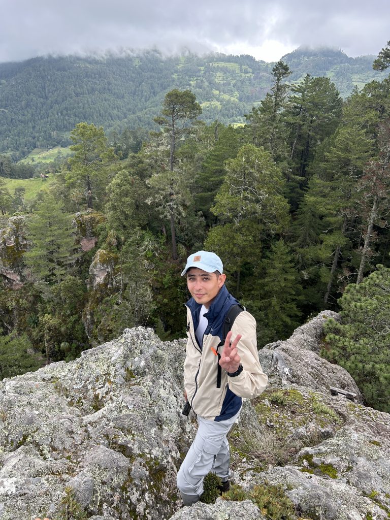 mas-montana-hiking-sierra-norte-023